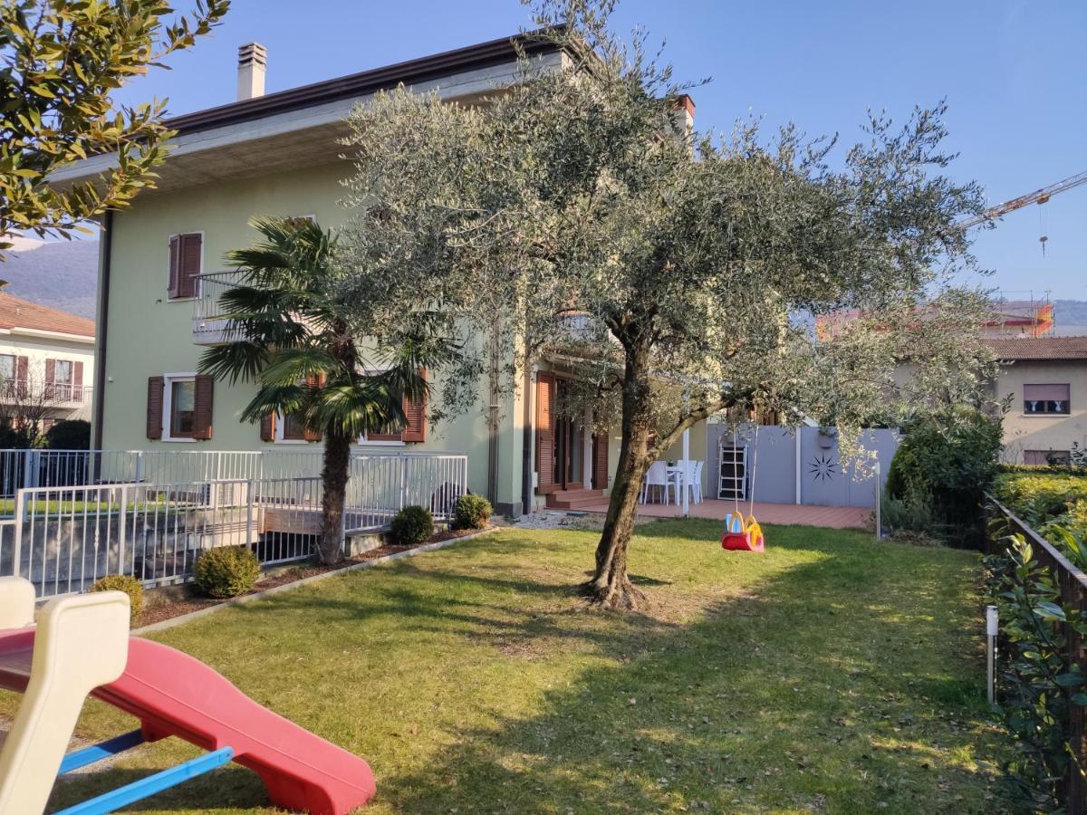 Family Garden Apartment Рива-дель-Гарда Экстерьер фото